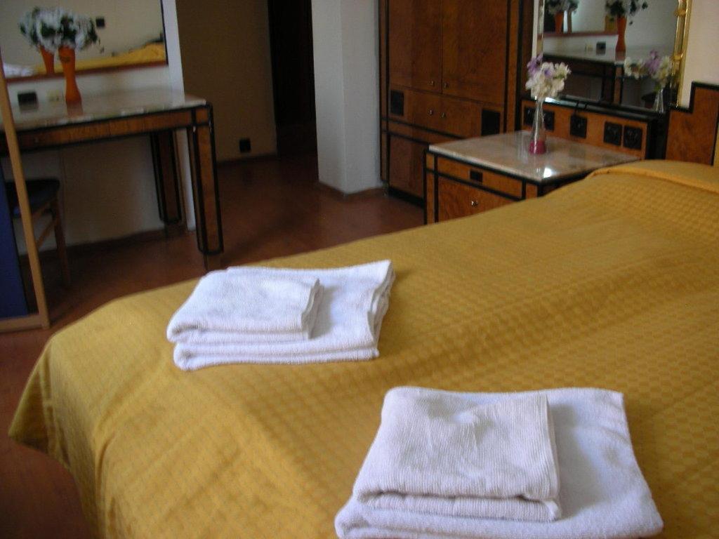 Panda Hotel 3*