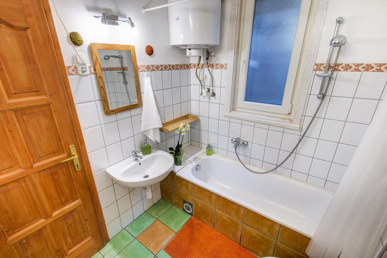 Apartment Near The Heroes Square *