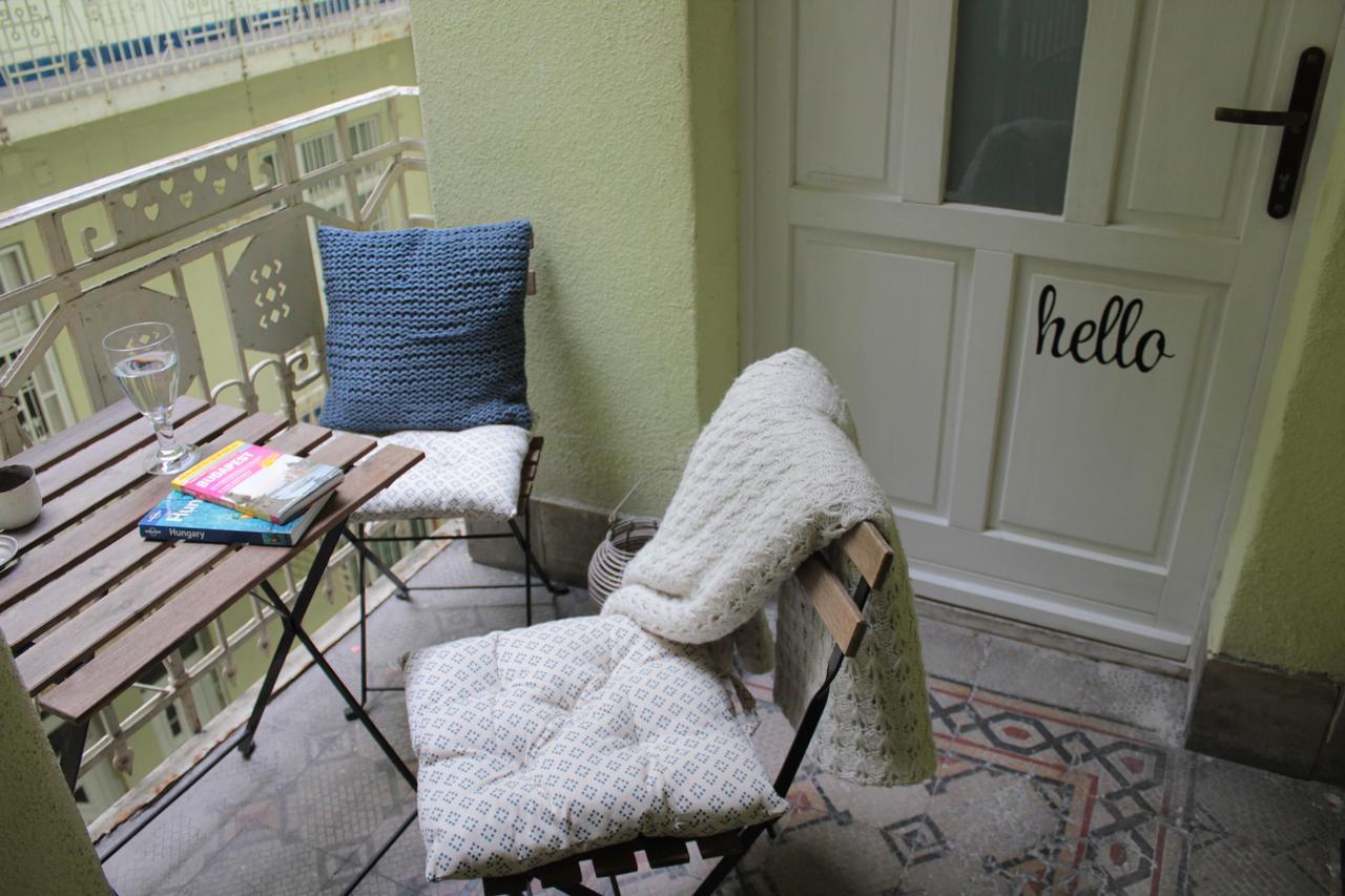 Charming And Unique With Balcony By The Great Synagogue *