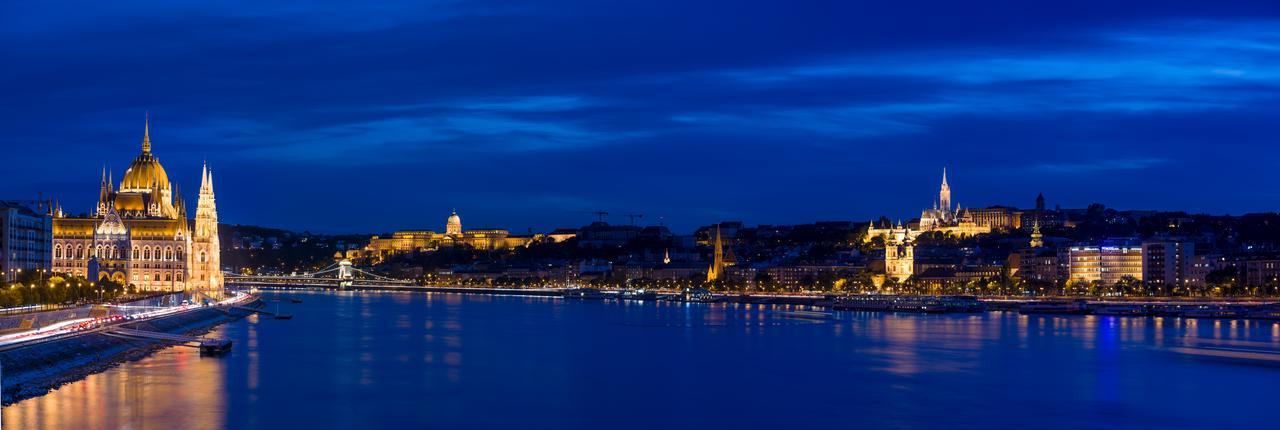 Hotel Novotel Danube 4*