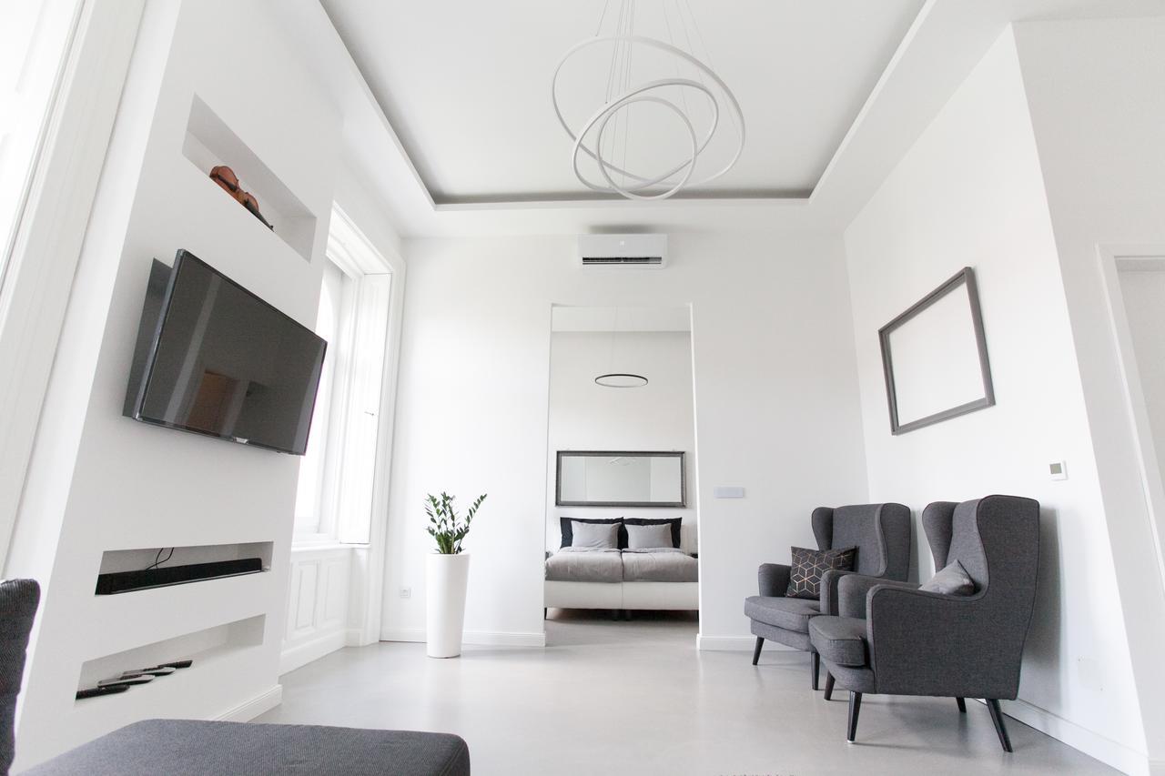 Grand Loft Design *