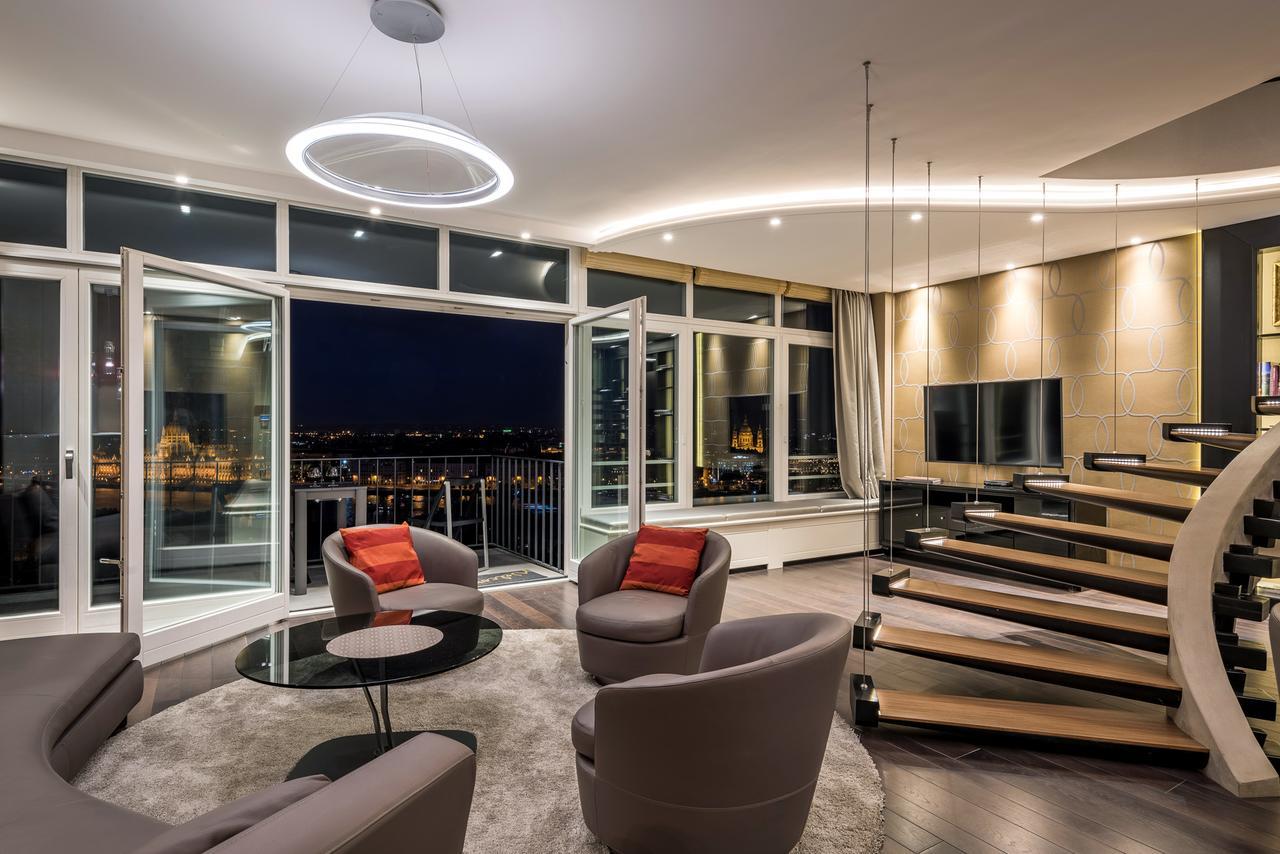 Parliament View Apartment *