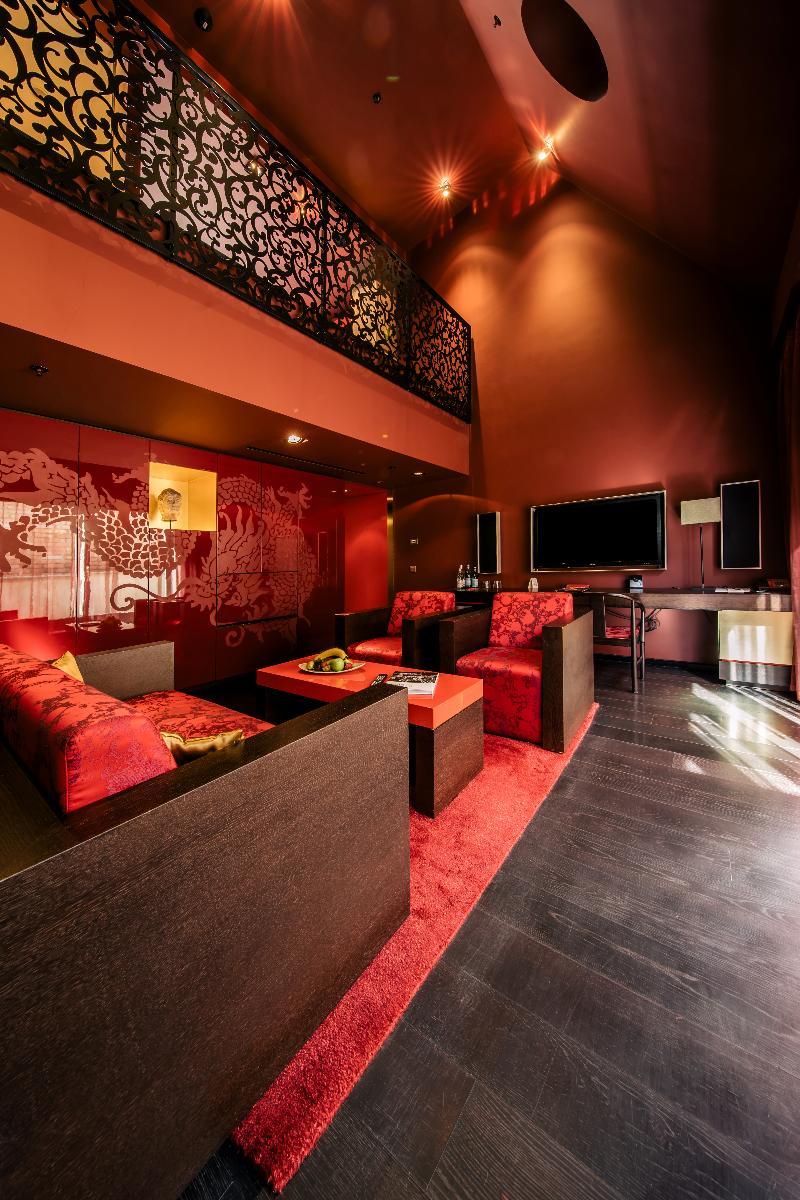 Hotel Buddha-bar Klotild Palace 5*