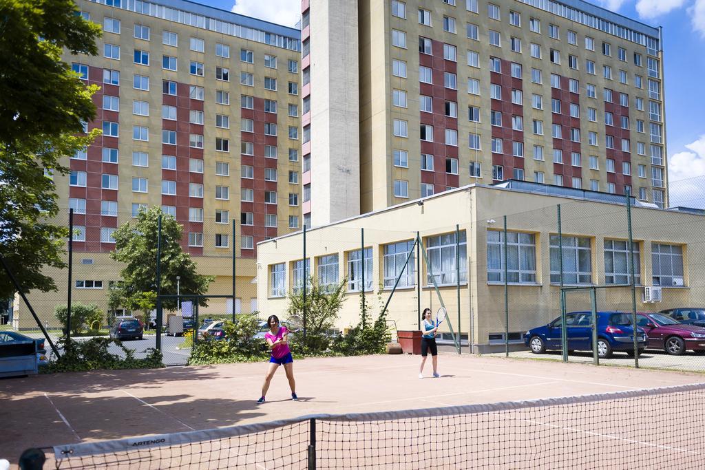 Hotel Ceu Konferencia Koezpont Budapest