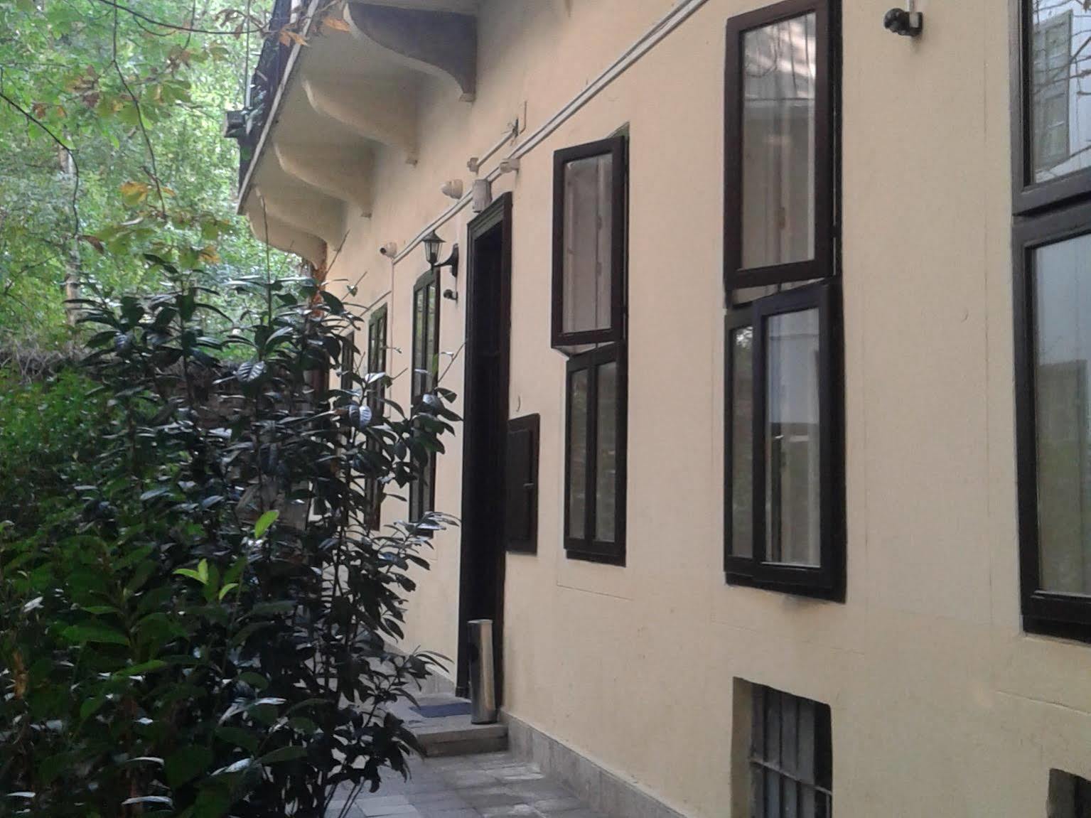 Amber Gardenview Downtown 3*