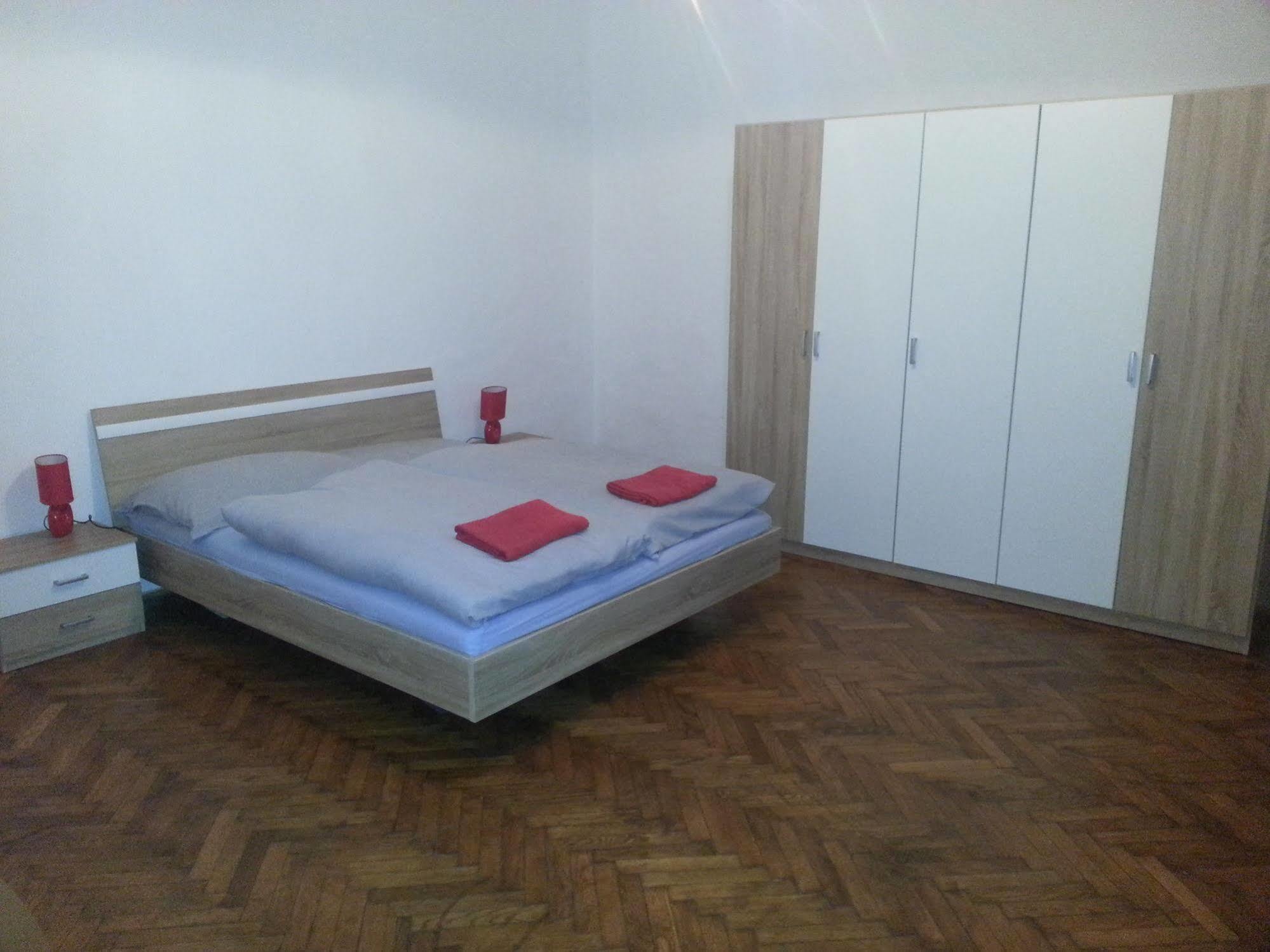 Caterina Private And Hostel Budapest