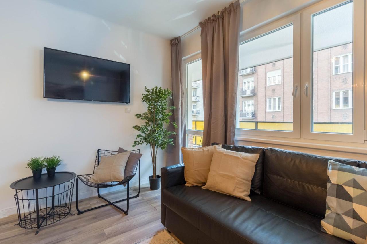 Standard By Hi5 - Madach * Budapest