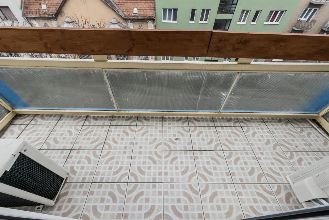 Appartement Home- Pesterzsébet Boedapest