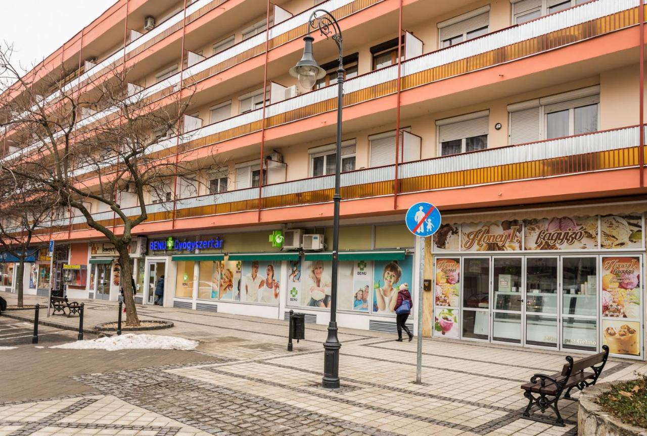 Appartement Home- Pesterzsébet