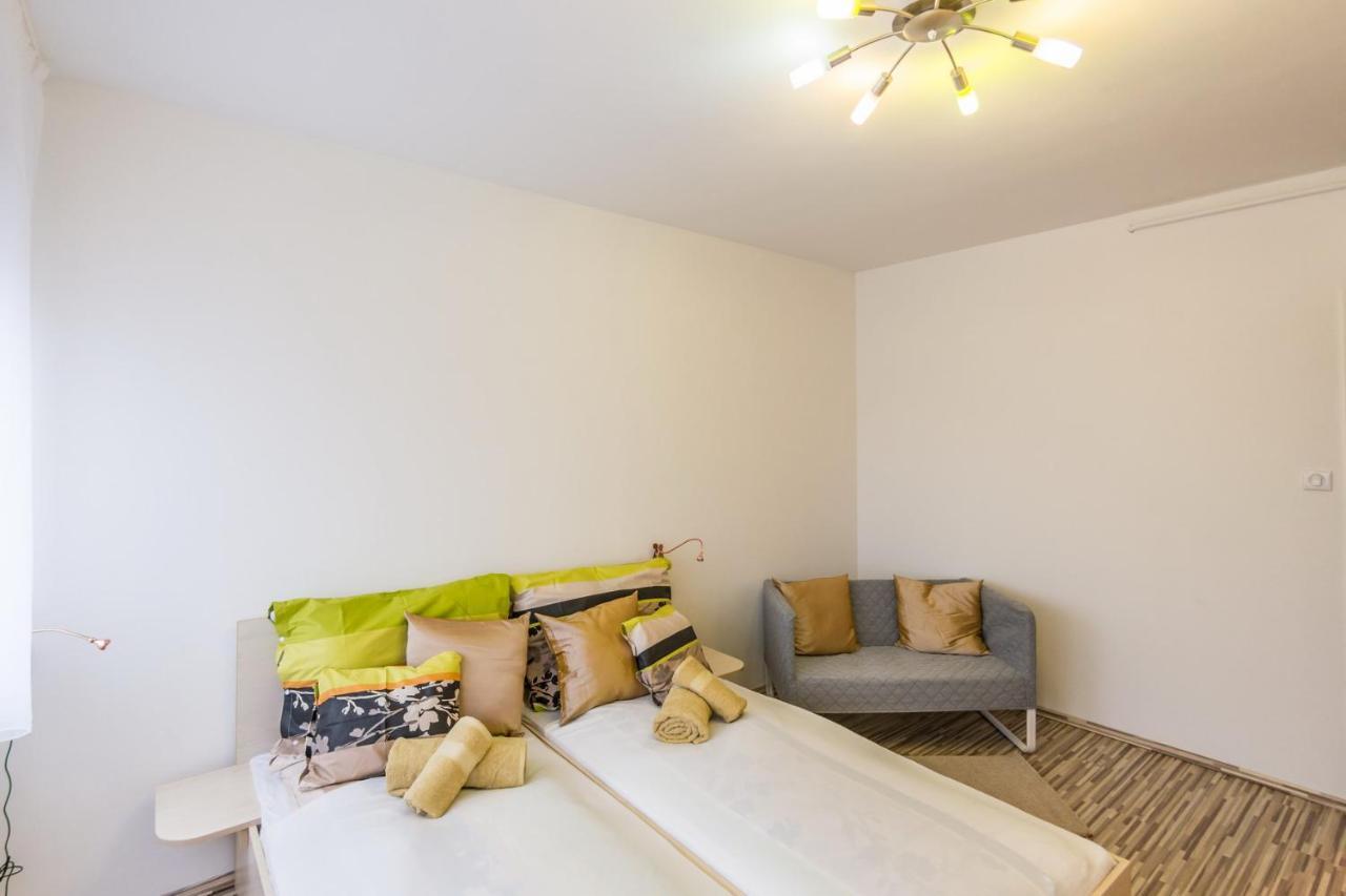 Appartement Home- Pesterzsébet