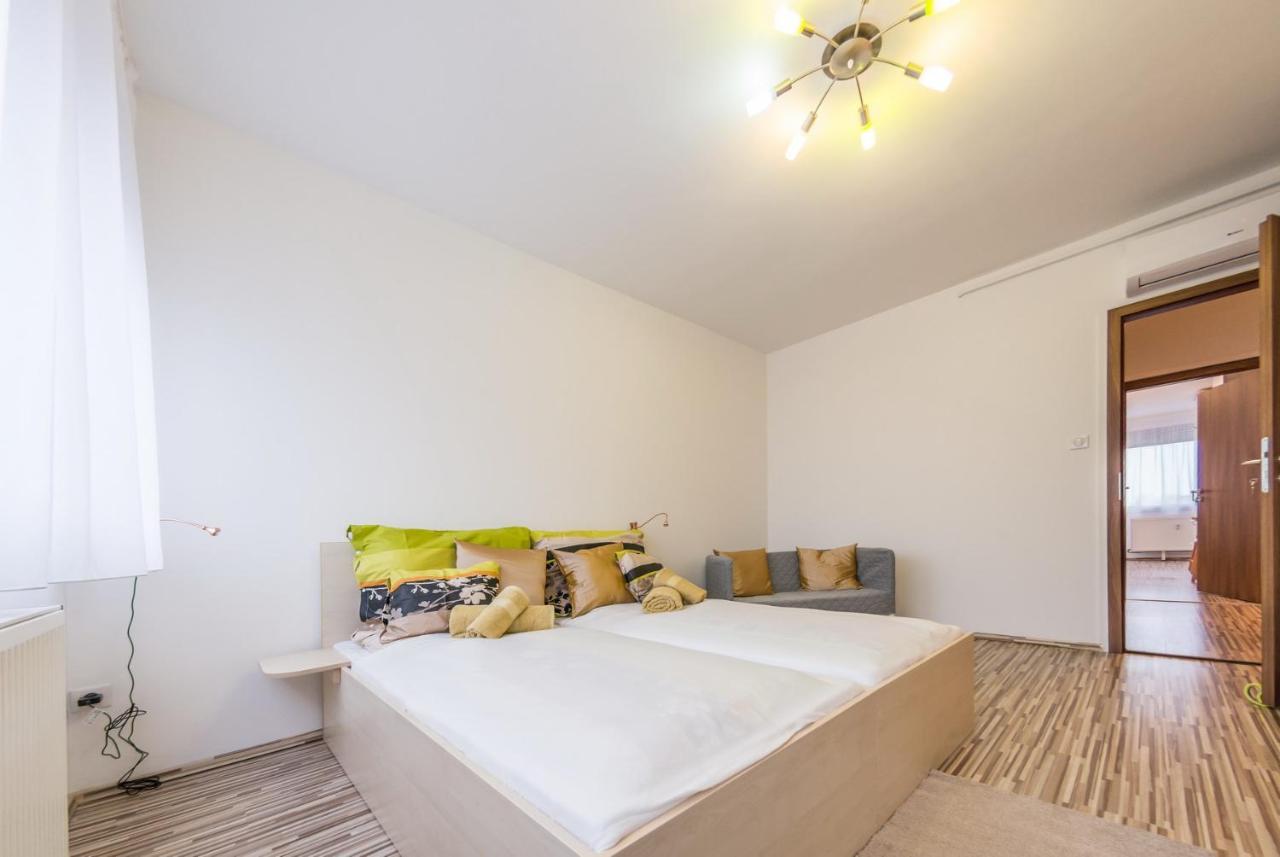 Appartement Home- Pesterzsébet *
