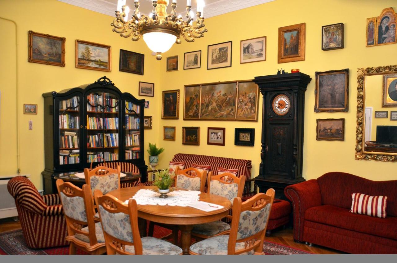 Central Astoria Apartment Budapest