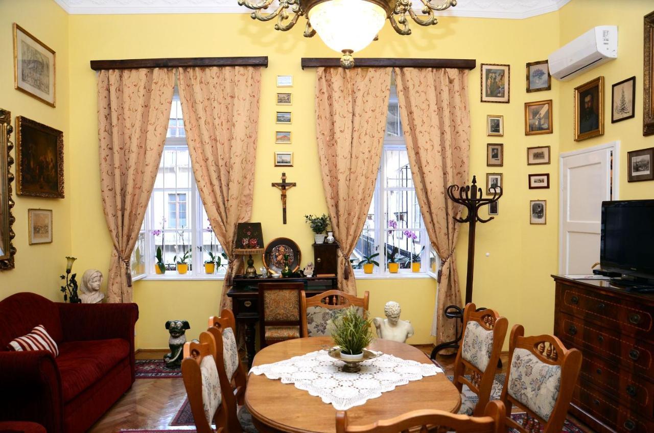 Central Astoria Apartment Budapest