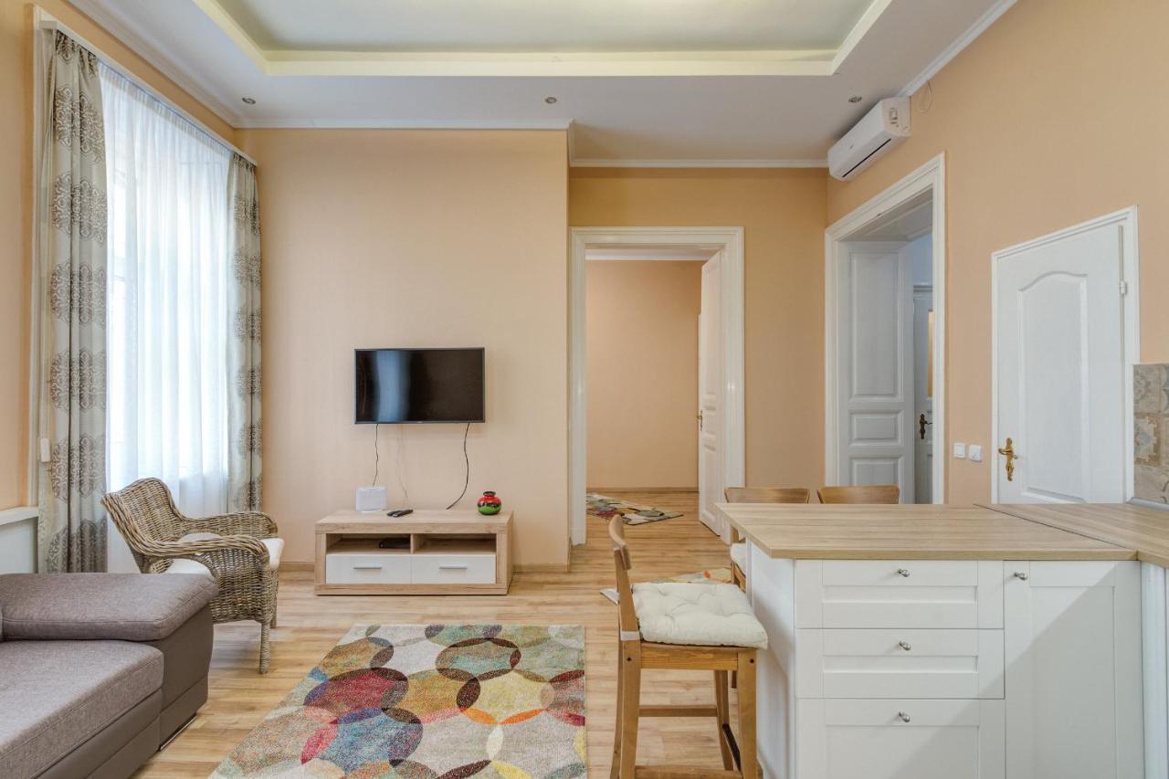 Appartamento Central Violin Apartman *
