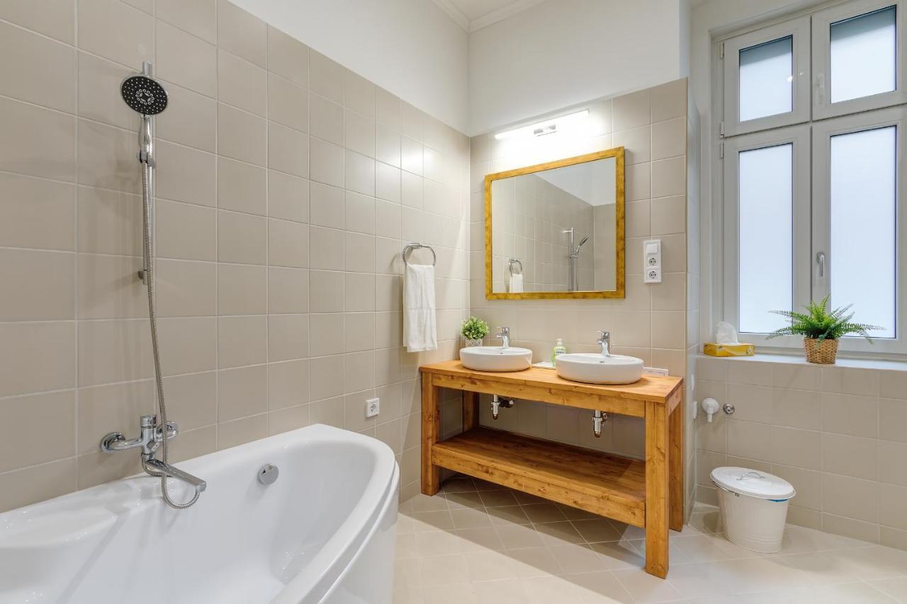 Central Violin Apartman * Budapest