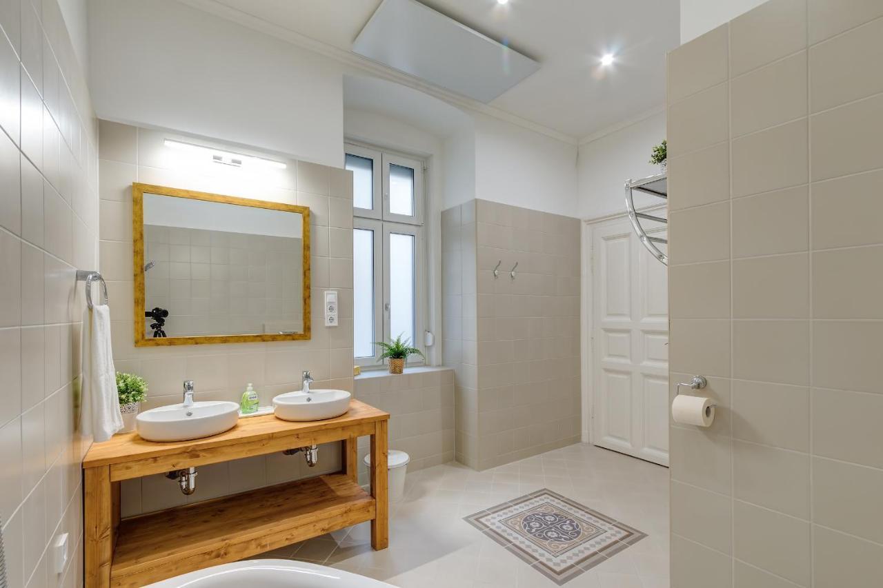 Central Violin Apartman Appartamento *