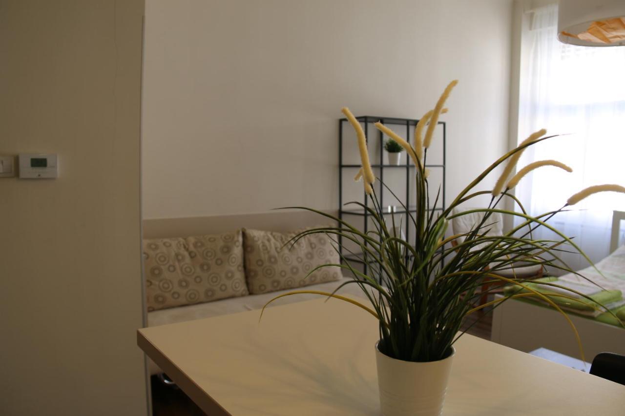 Arany Janos Apartman Boedapest