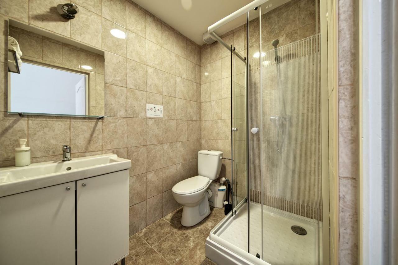 Apartment Heart Of Downtown Budapest