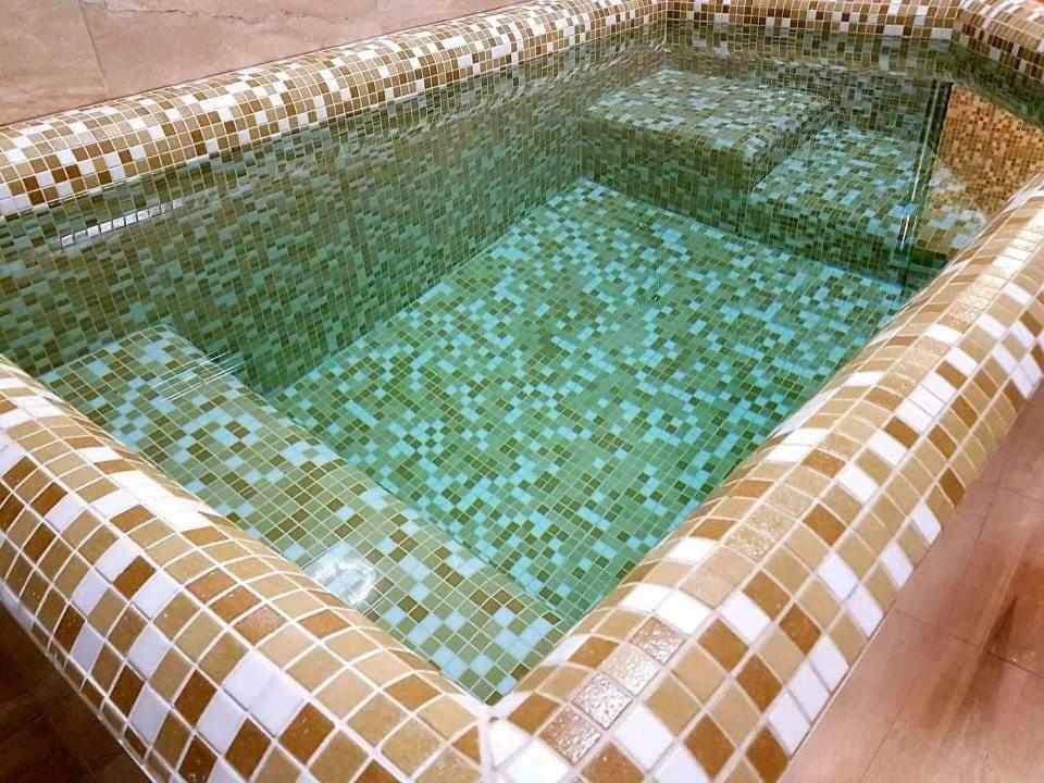 Pure Luxury *