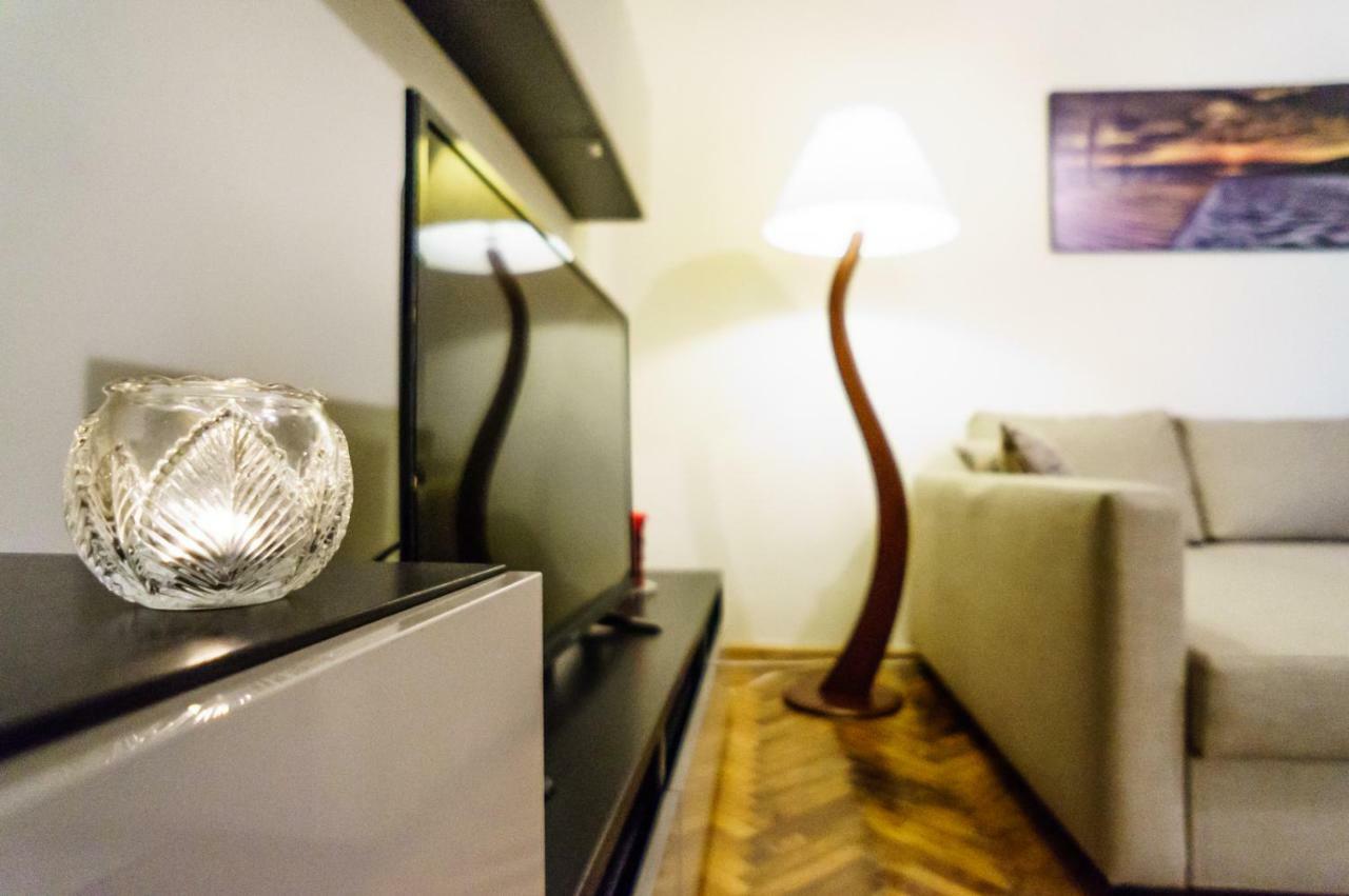 Kingdom & Car Parking On-site & Aircon & Quiet & Family Friendly Appartement Boedapest