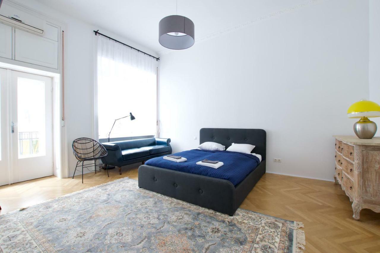 Luxury By Hi5 - Oktober 6 Street