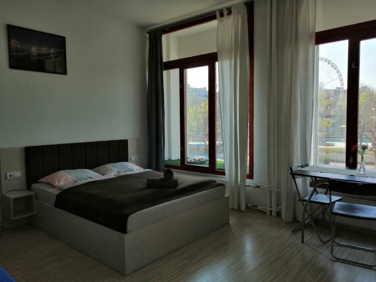 Zoom-budapest Aparthotel 3*