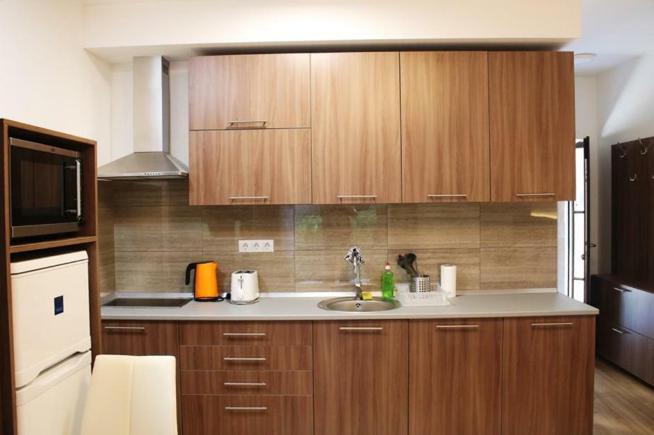 Corvin Aparthotel 3*