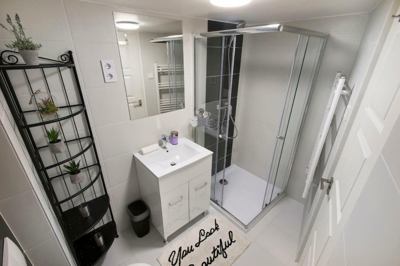 Premium By Hi5 - Szent Istvan 9 Apartment Budapest