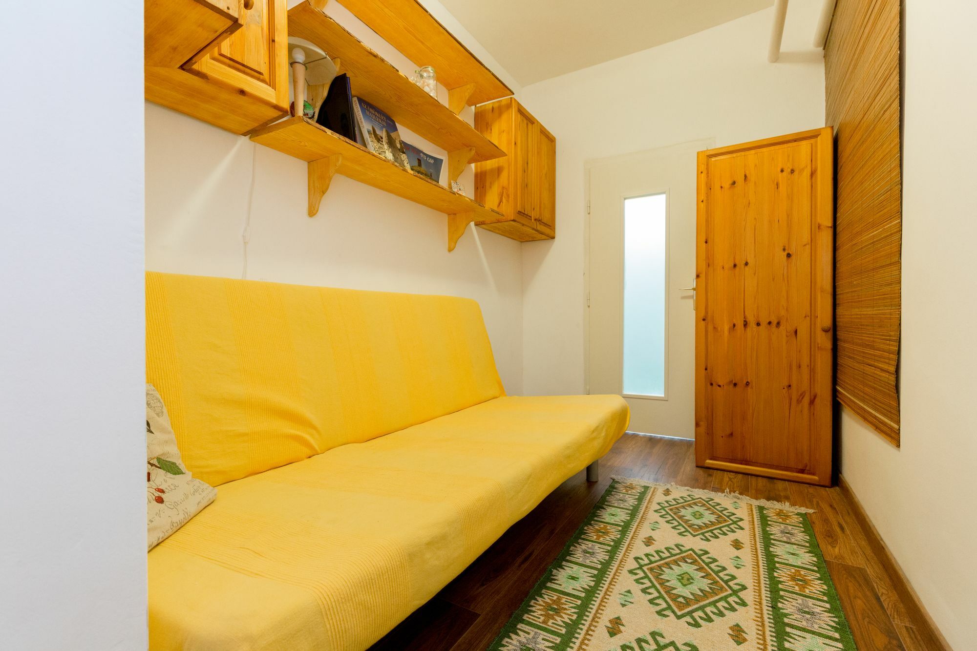 Bpm - Deep Apartamento Budapest