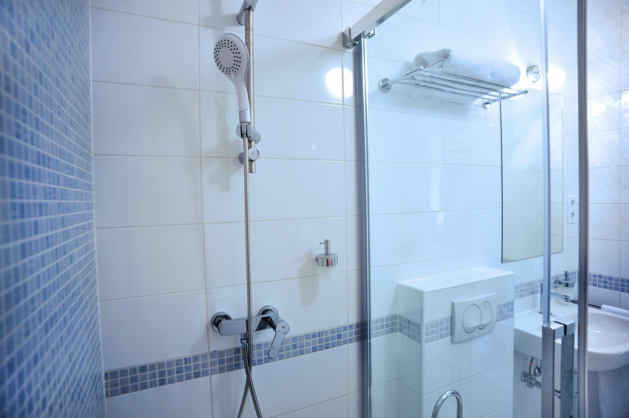 Hillside Premium * Budapest