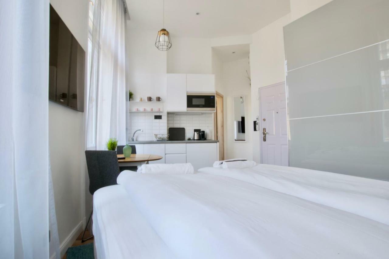 Apartment Standard By Hi5 - Anker 1
