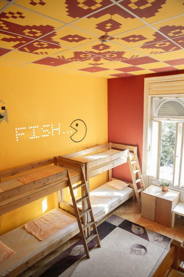 Big Fish Hostel *