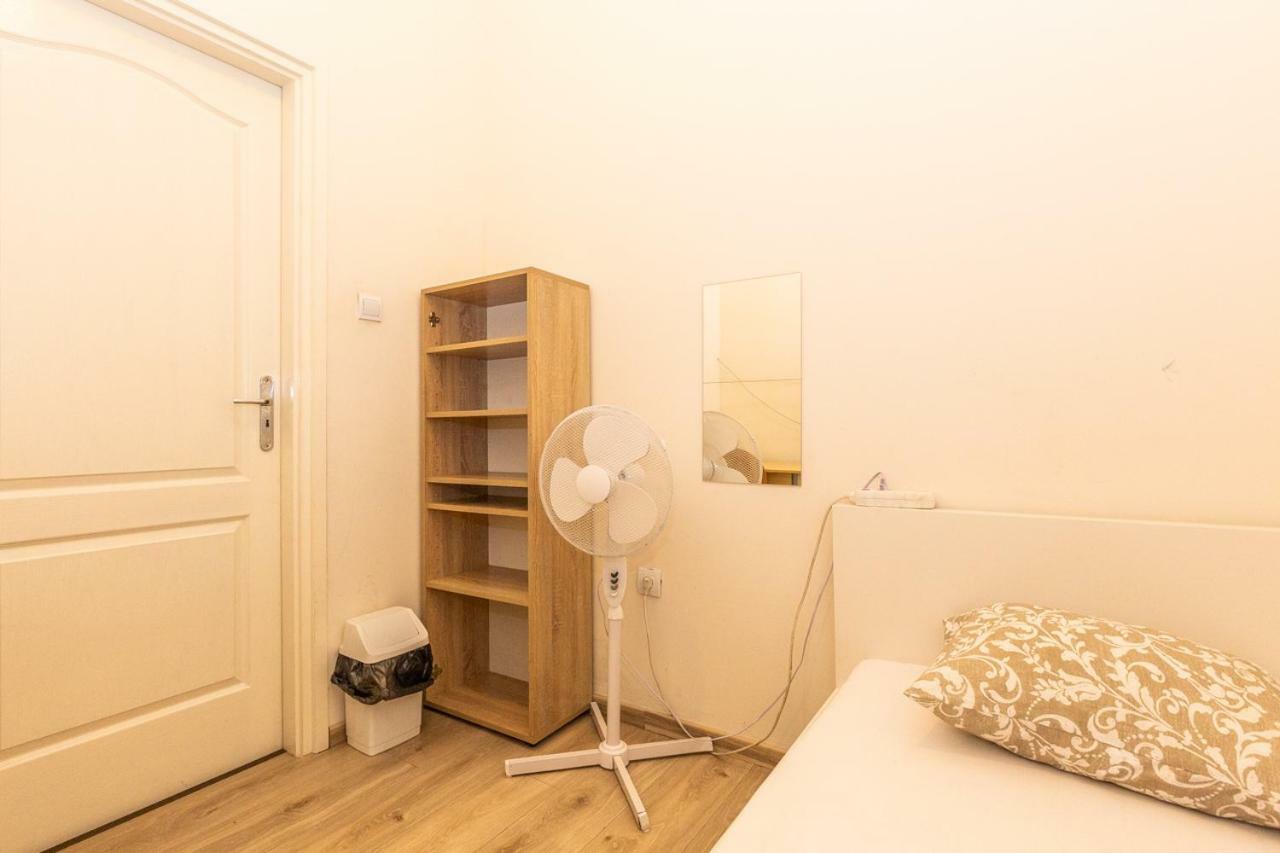 Loyal Bed & Breakfast Budapest