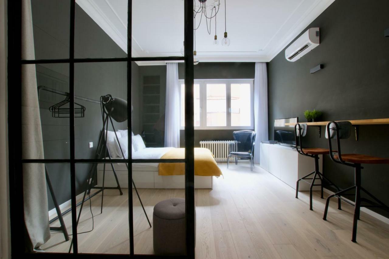 Lägenhet Luxury By Hi5 - Aranykez 7 Budapest