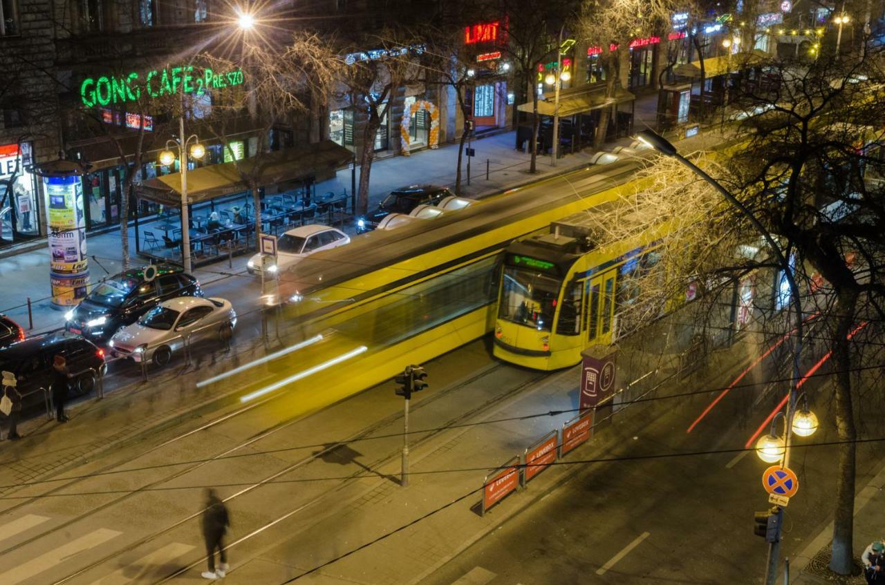 Downtown Delight - Erzsebet Blvd - 13 Ppl Budapeszt