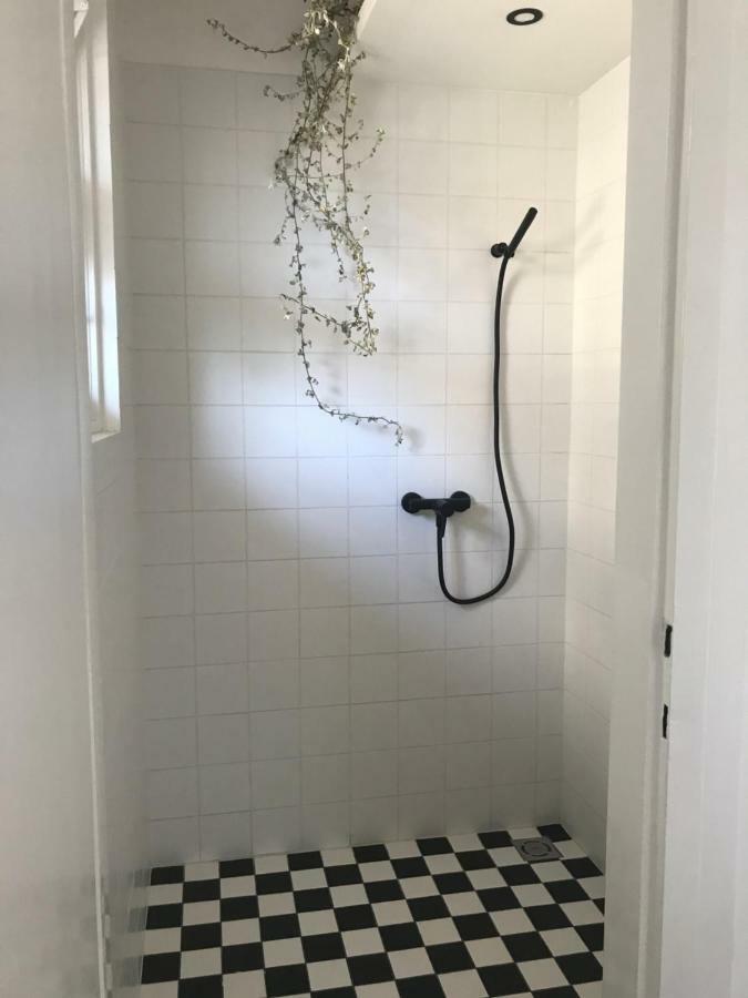 Apartamento Spacious Bauhaus Icon Flat With Fitness In Central Buda, Close To The River And Margaret Island