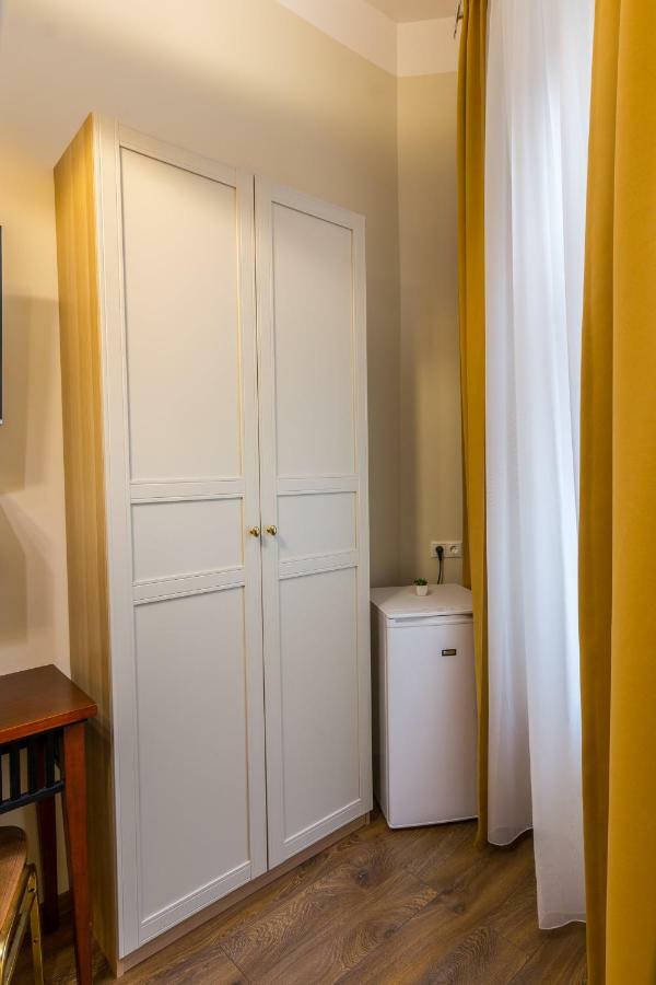 Dob Twenty Guest house *