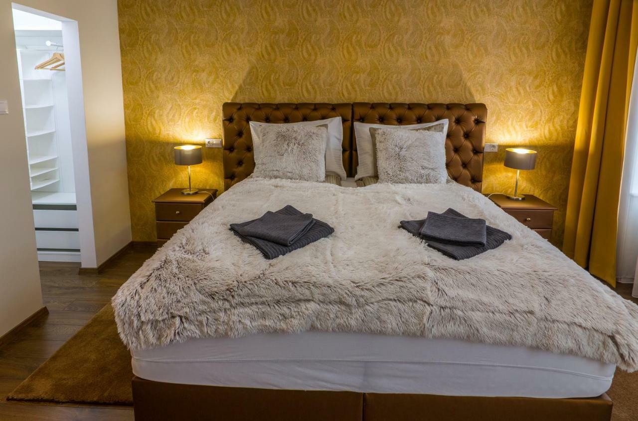 Dob Twenty Guest house *