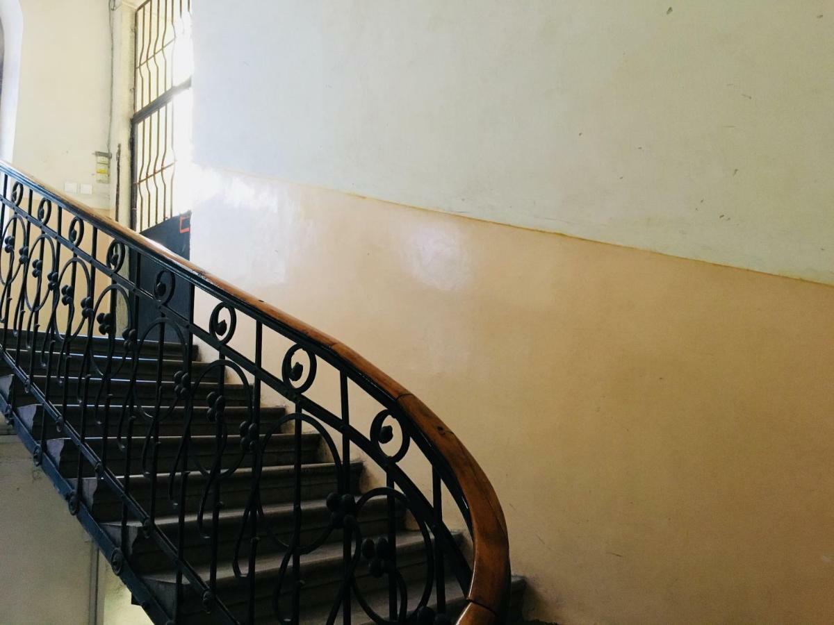 Opera With Free Parking, 2br2ba, Ac Apartament Budapeszt