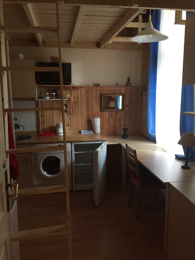 Affittacamere Eoetvoes Rooms *