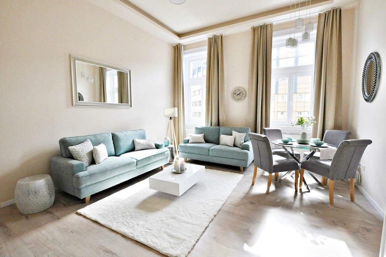 Prestige Center Apartment