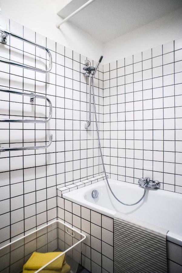 Maximum Downtown - Minimal Feeling Apartment
