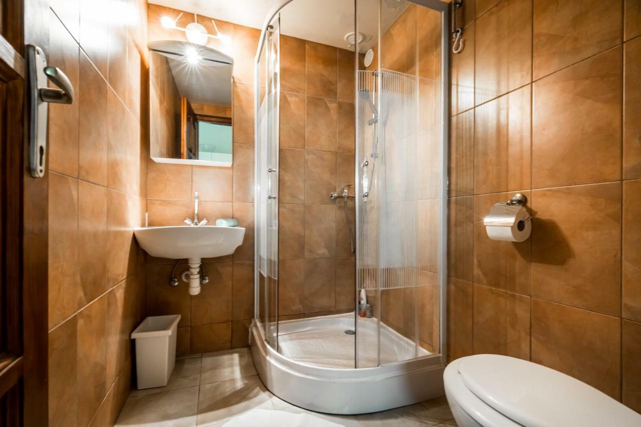 Bpr Bright Sapphire Budapest