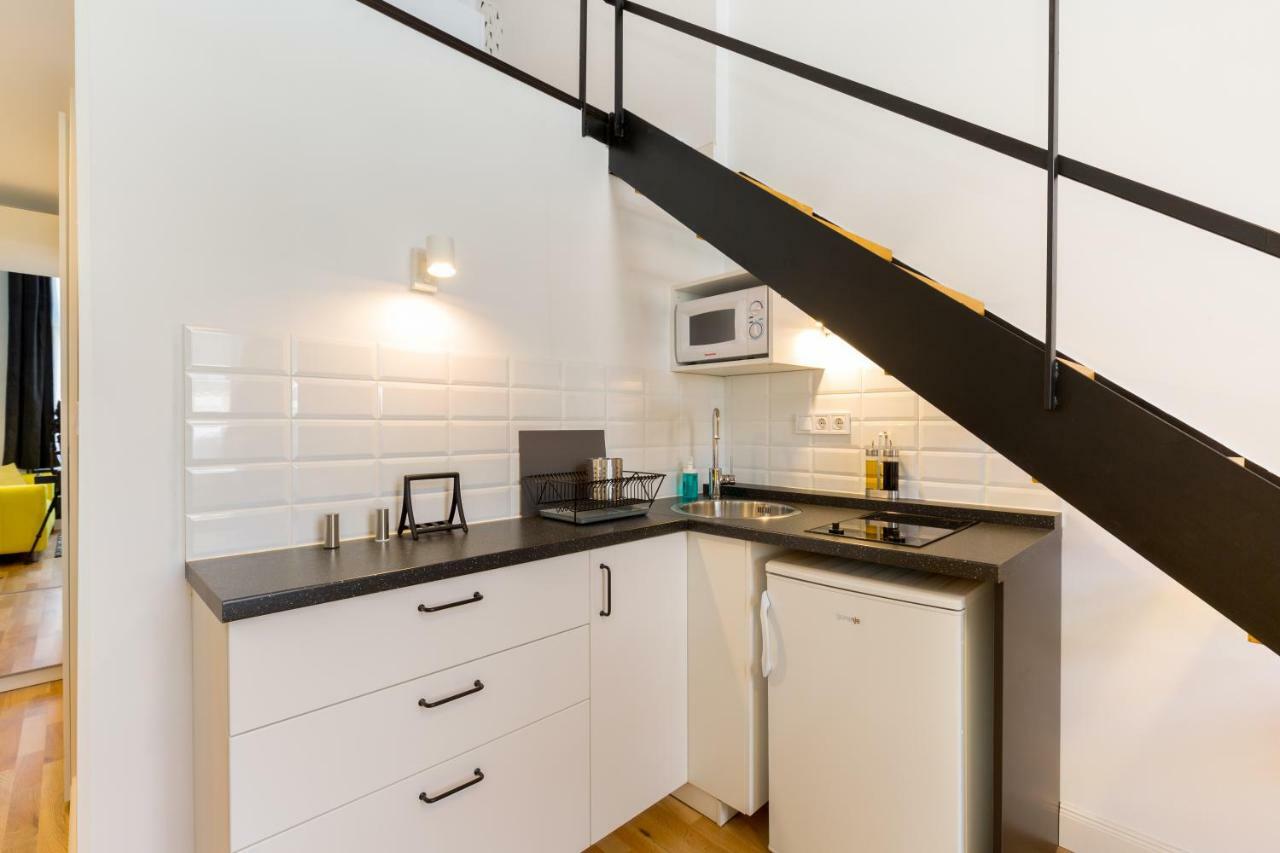 Leah Apartment *
