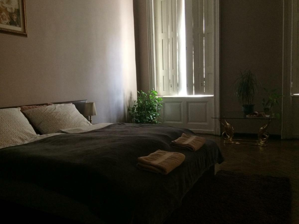Basilica Apartment