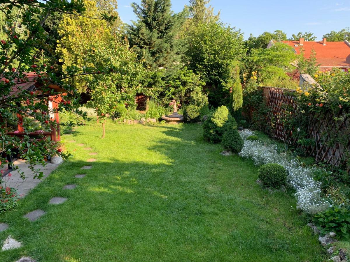 Guest house Quiet In Near Airport With Free Parking *