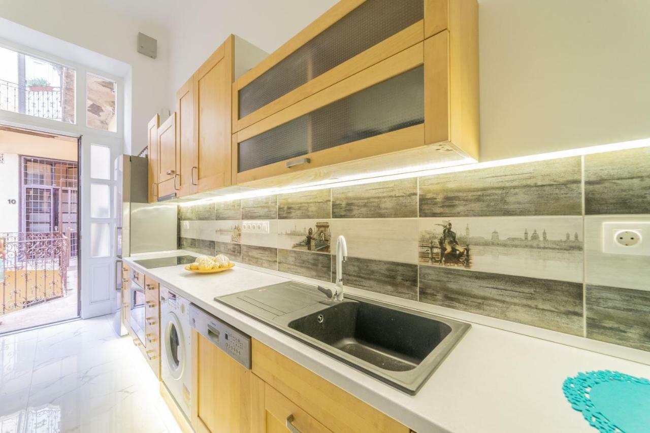 Luxury Ab Apartmán *