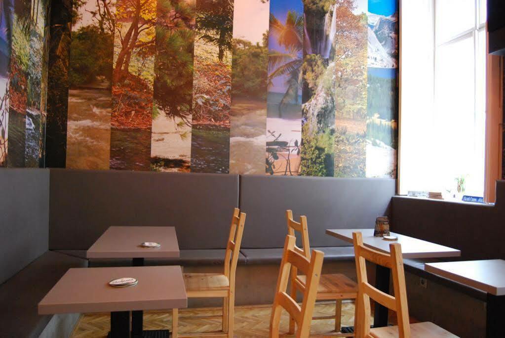 Hobar Hostel *