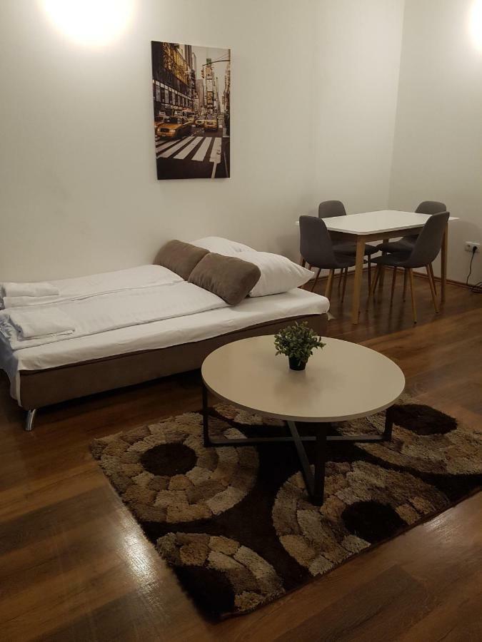 Bm Budapest