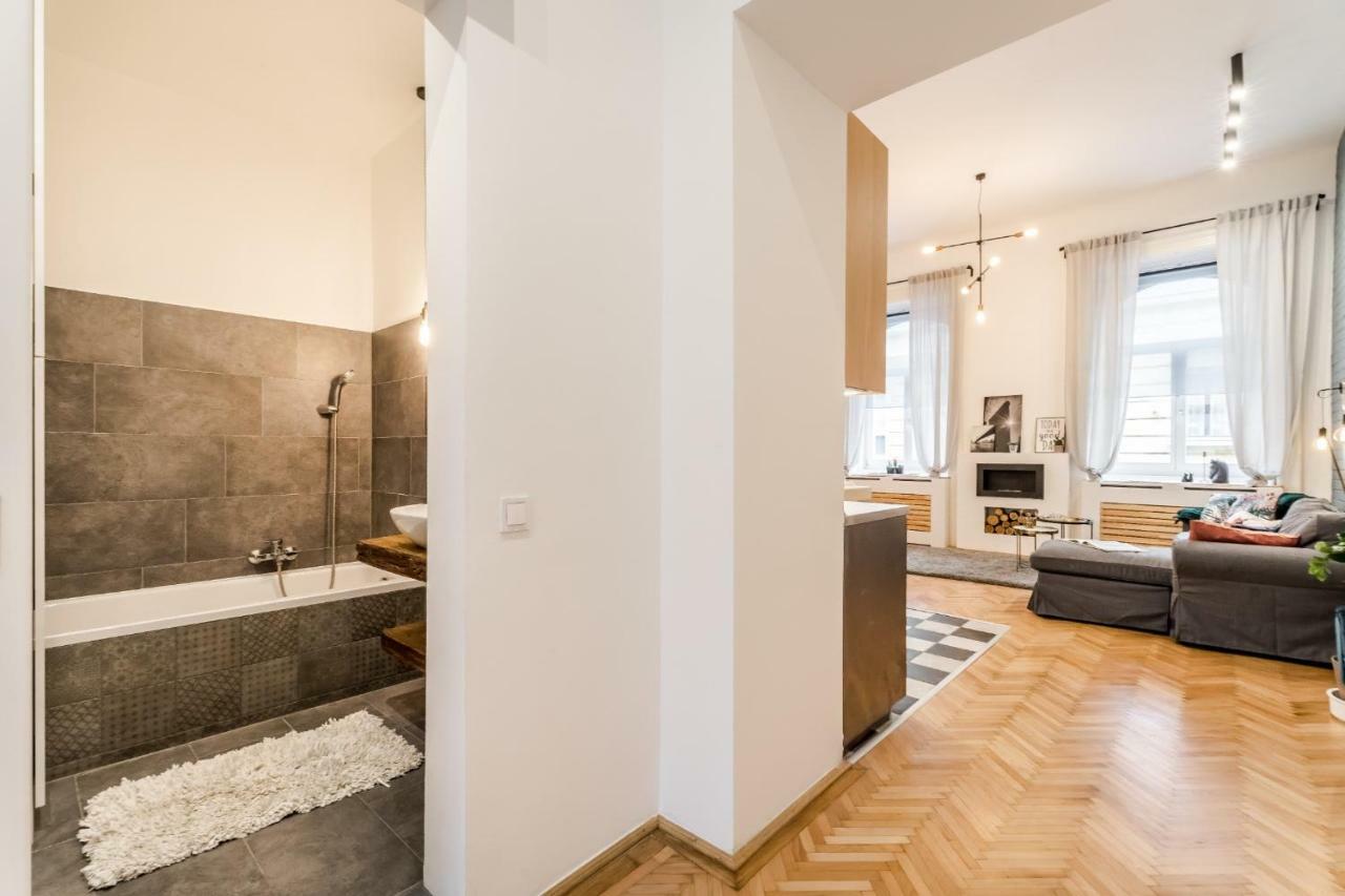 Szerzodesbontas - Industrial Fantasy Apartment *